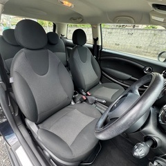 BMW MINIクーパー後期型　オートライト　ナビ　プッシュスタート　オートローン可能の画像
