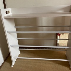 おもちゃラック　収納棚の画像