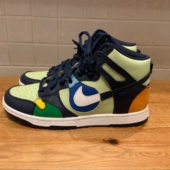 ナイキ　ダンク　ハイカットスニーカーの画像
