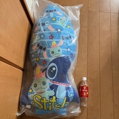 スティッチ 抱き枕の画像