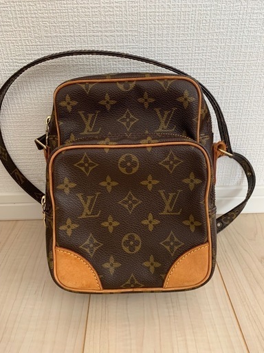 美品だけど少々難アリ✨ルイヴィトン✨アマゾン