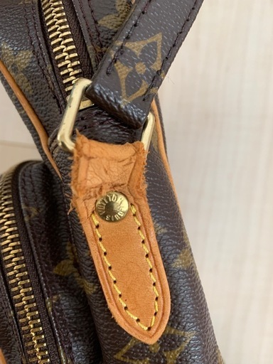 美品だけど少々難アリ✨ルイヴィトン✨アマゾン