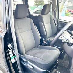 ネオドライブローンの窓口　＃マイネオオートローン　エスクァイア2.0Xi 4WD　　自社ローン　リース　自社分割 債務整理　自己破産　他社お断りされた方の画像