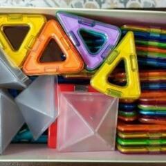 マグフォーマーズ（MAGFORMERS）