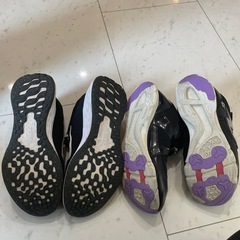 女子靴二足の画像