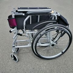 車椅子 軽量 折りたたみ アルミの画像
