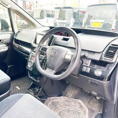 ネオドライブローンの窓口　＃マイネオオートローン　トヨタ ヴォクシー2.0 ZS 煌II 4WD　自社ローン　リース　自社分割 債務整理　自己破産　他社お断りされた方の画像