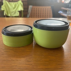 【お弁当箱（グリーン・2段タイプ）】の画像