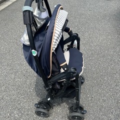 コンビベビーカーの画像
