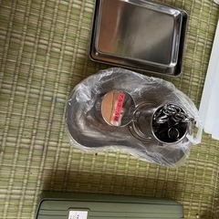 膿盆・鑷子・鑷子立て・バットその他。