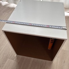 35cm×35cm　白いラックの画像