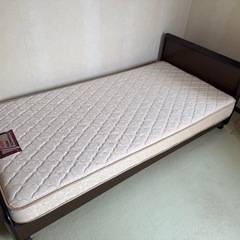 KG33⭐️美中古⭐️フランスベッド　シングル　マットレス付き💁‍♀️