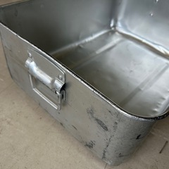 パン箱（アルマイト）中古　残り2箱の画像