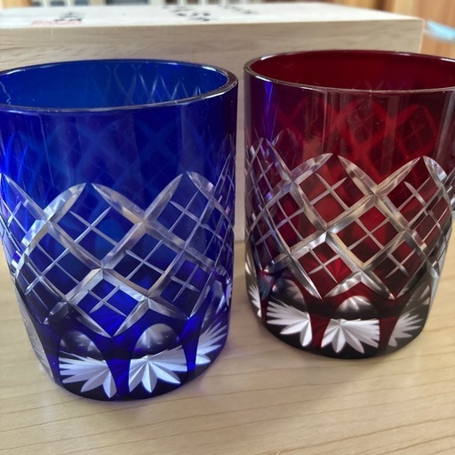 江戸切子 赤と青のガラスグラス2個セット