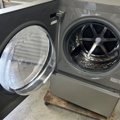超最安値💎2019年購入Panasonicドラム式洗濯機　最上位NA-VG2300 配達無料の画像