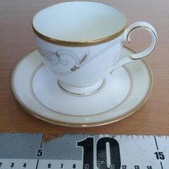0601-146 Noritake カップ&ソーサー