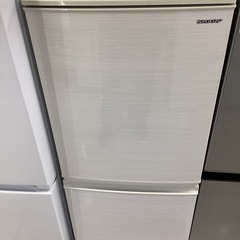 冷蔵庫 SJ-D14E-W