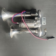 電子ホーン|ポンプヤンキーホーン 12V トラック用品 軽自動車 軽トラック用 トラック サウンドパーツ ホーン 電子 ラッパ ポンプ ヤンキー 12Vの画像