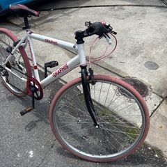 GRAPHIS クロスバイク ホワイト×ピンク ※手渡しのみとなっております GRAPHIS クロスバイク ホワイト×ピンク ※手渡しのみとなっております