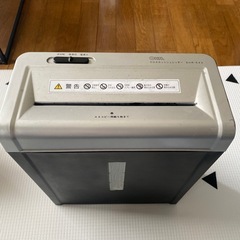 お渡し決定　電気シュレッダー