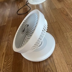 USB卓上扇風機　折り畳み　コンパクトの画像