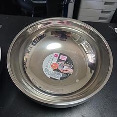 ステンレスの器2個の画像