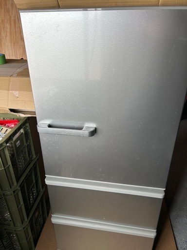 アクア冷蔵庫　2〜4人用