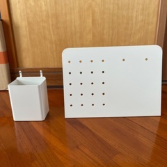 タブレット（iPadなど）用スタンド（未使用）ほか２点