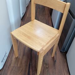 ウッドチェア　ナチュラル　木目調　椅子　　サイズ（約）幅38×奥...