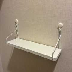 ウォールシェルフ　飾り棚　DIY
