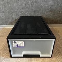 押入れにフィットする大容量洋服入れ！ニットやコートも収納しやすい◎