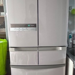 日立冷蔵庫　　R-SF42AM 2011年製