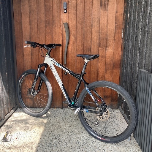 取引完）トレック　26インチ