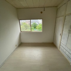 庭・屋根付き駐車場物件🉐一軒家