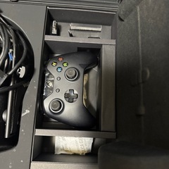 Oculus Rift 本体 VRヘッドセット 欠品ありの画像