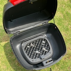 リヤボックス　バックレスト付の画像