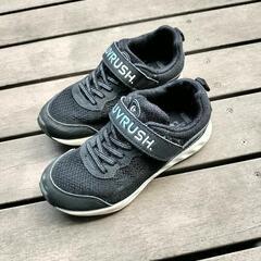 moonstarスニーカー20センチ