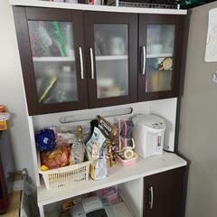 コンセント付き大容量食器棚