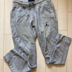 エアジョーダンスエットパンツ