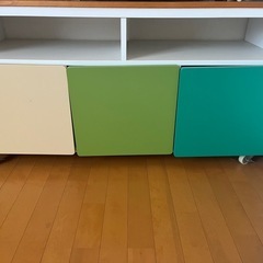 テレビ台