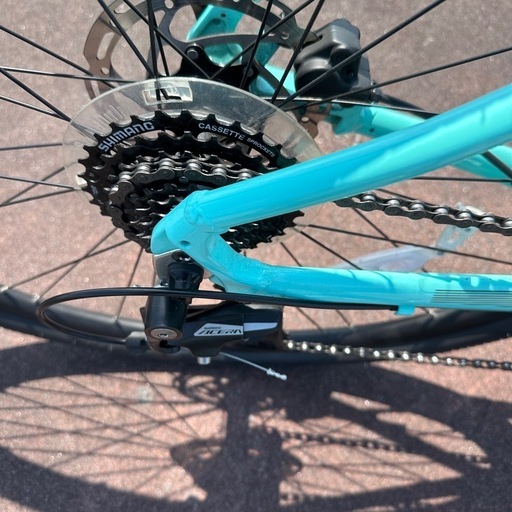 大特価、値下げ！　ビアンキ　BIANCHI　クロスバイク　スポーツ　有酸素運動　シェイプアップ　下半身強化