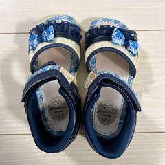 16〜17センチ新品　女の子　靴の画像