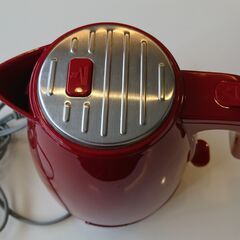 ※当選者様とお話し中※【無料】Delonghi（デロンギ）電気ケトル KBLA1200J-R（容量1.0リットル）電気ポット amazonで4982円、定価6980円のお品物の画像
