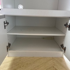 キッチンボード　レンジボード　食器棚
の画像