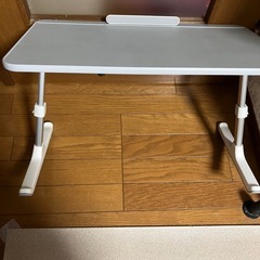 美品　小さな勉強机　作業だいの画像