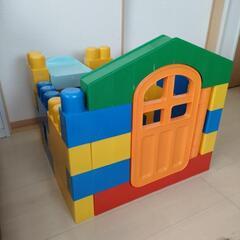 知育玩具　全身でブロック　