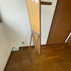 早い者勝ち！木製ミラー　鏡の画像