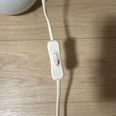 IKEA 卓上スタンドライト(ガラス)の画像