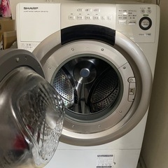 SHARP ドラム式洗濯機の画像