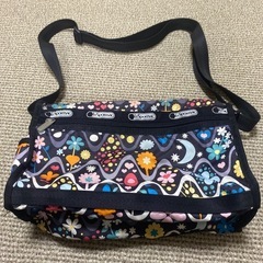 ★LeSportsac     花柄ショルダーバッグ